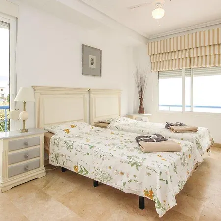 Holiday Urb. Costalita Gold Estepona
